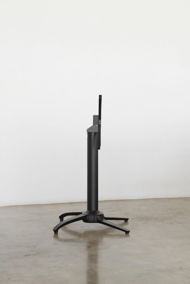 Self-Stabilizing Metal Table Base · CMTB-K22PG7